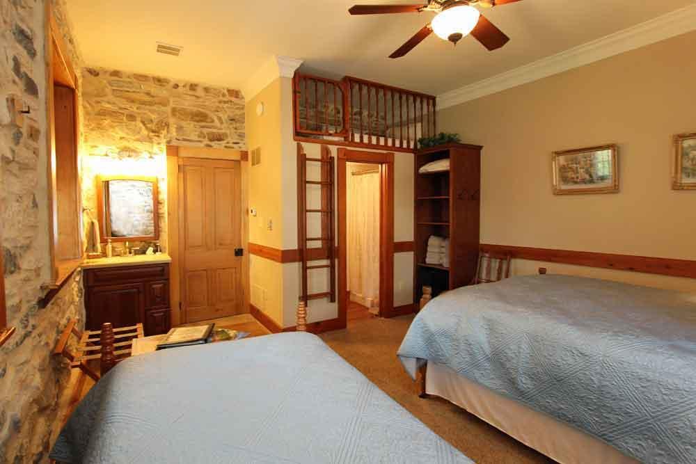 Rocky Acre Farm Bed & Breakfast Mount Joy Esterno foto
