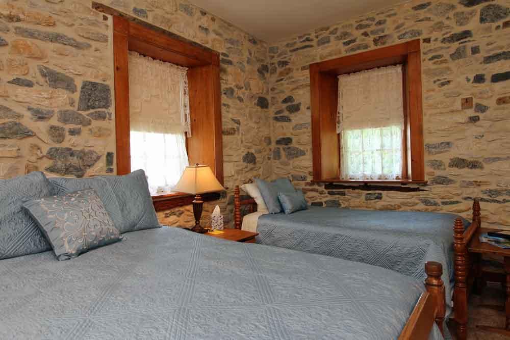 Rocky Acre Farm Bed & Breakfast Mount Joy Esterno foto