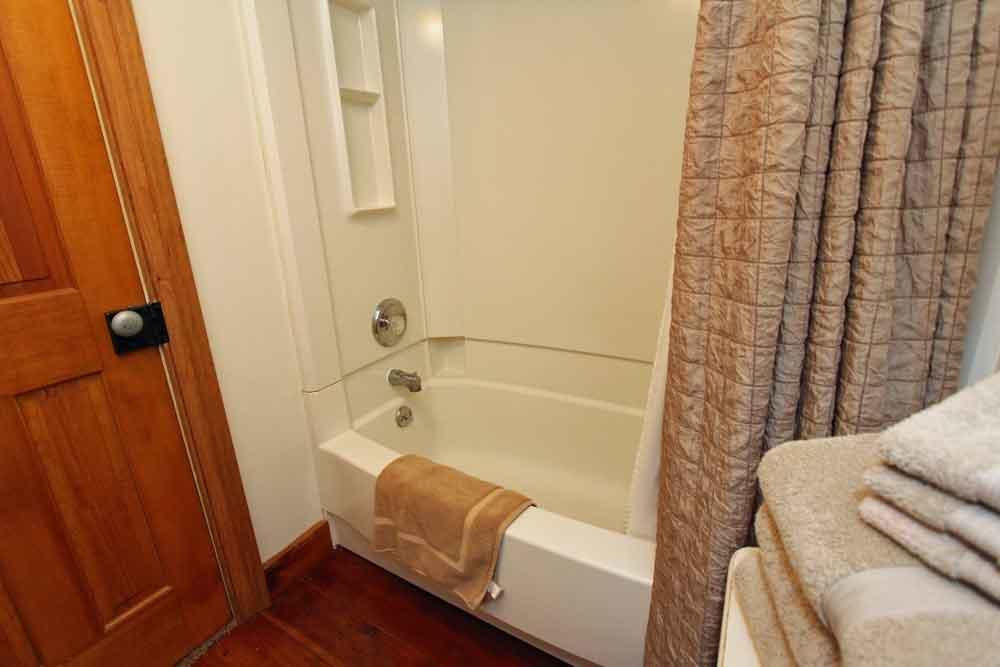 Rocky Acre Farm Bed & Breakfast Mount Joy Esterno foto